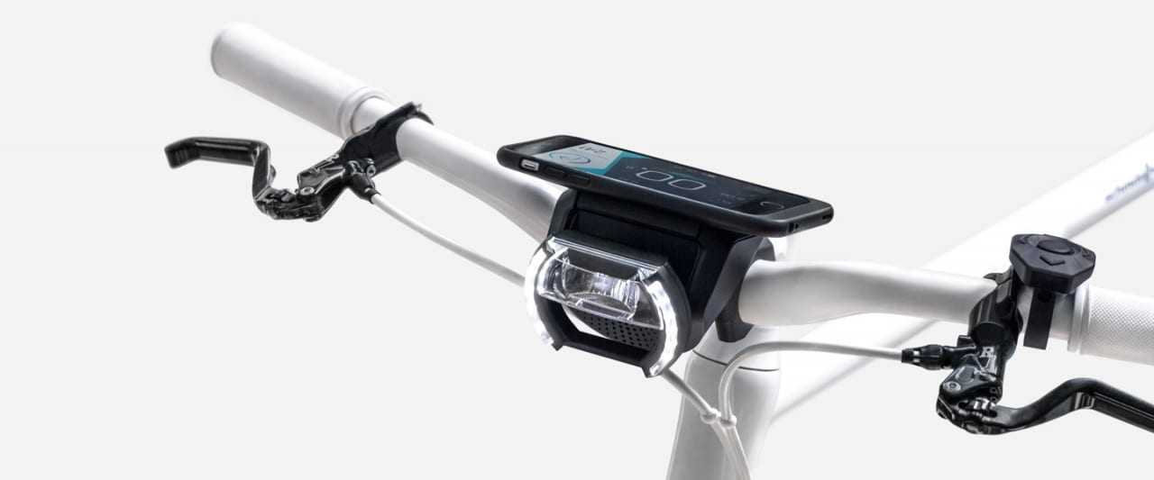 cobi-smart-biking-system-for-iphone