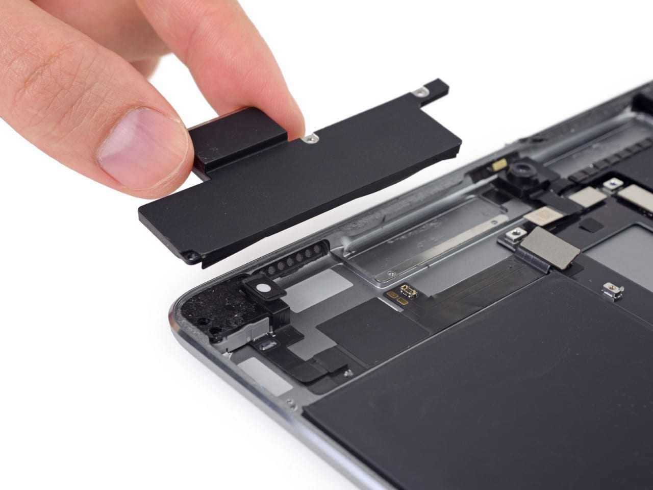 10.5” iPad Pro Teardown - Gadgetfreak :: Not Just Tech