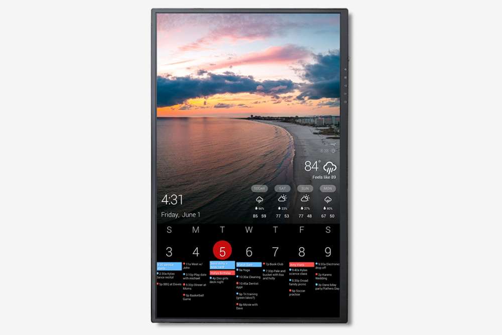 Dakboard v2 Wall Display