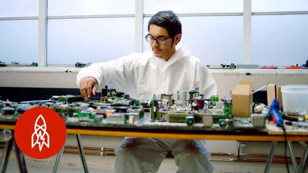 Τέχνη και E-Waste