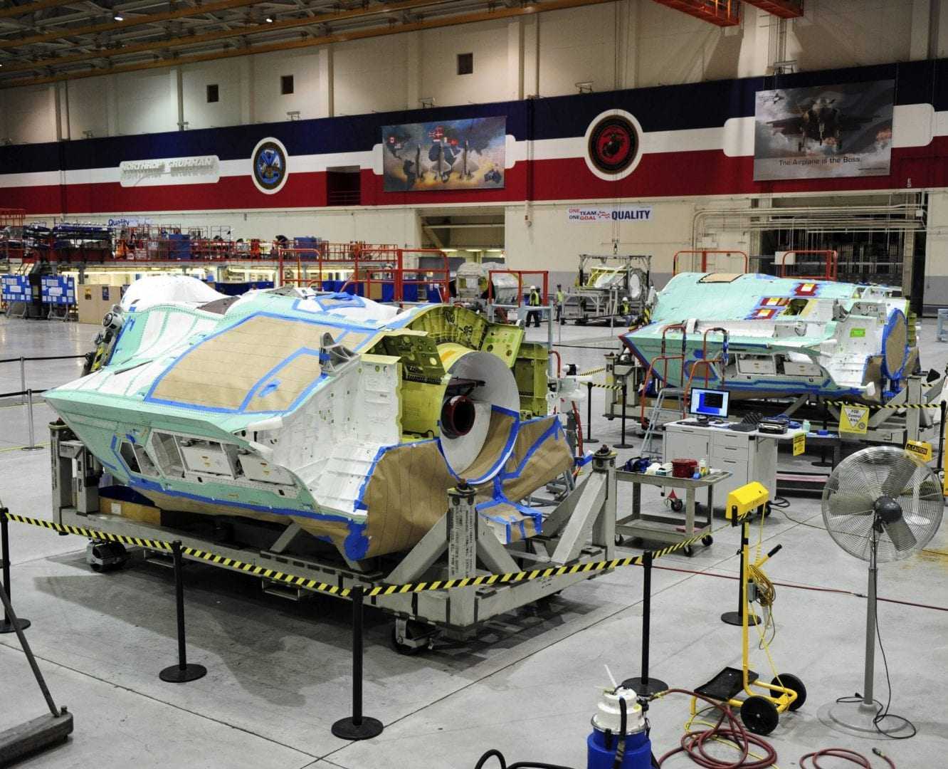 Κατασκευάζοντας τα F-35