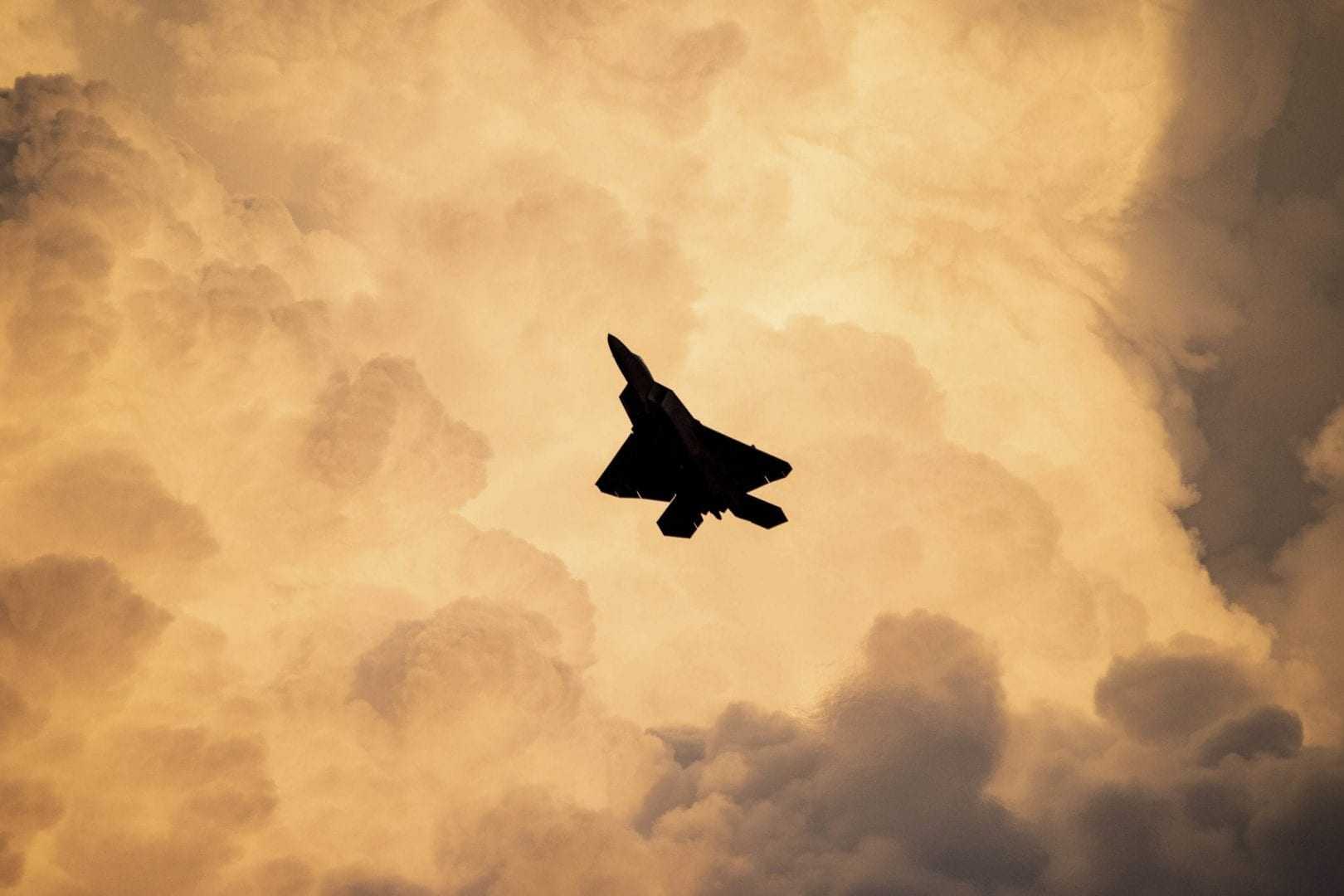 F-22 Demo Team – Στο απίστευτο Oshkosh