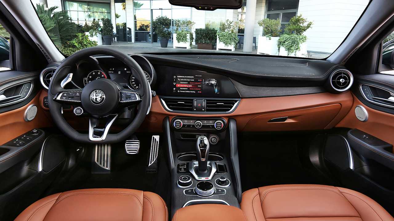 2020 Alfa Romeo Stelvio + Giulia