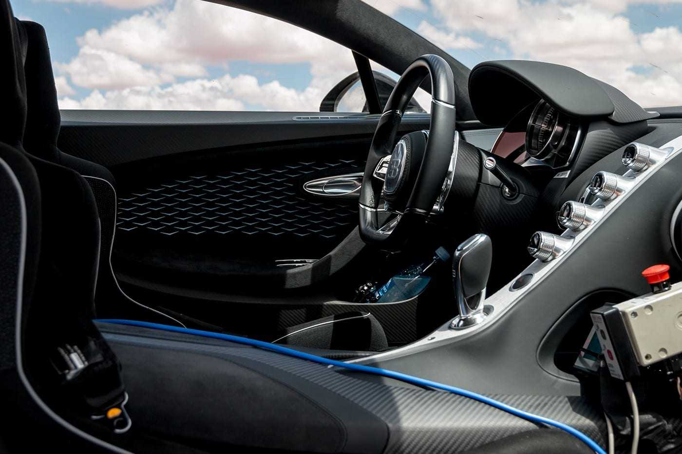 Bugatti Divo Hypercar