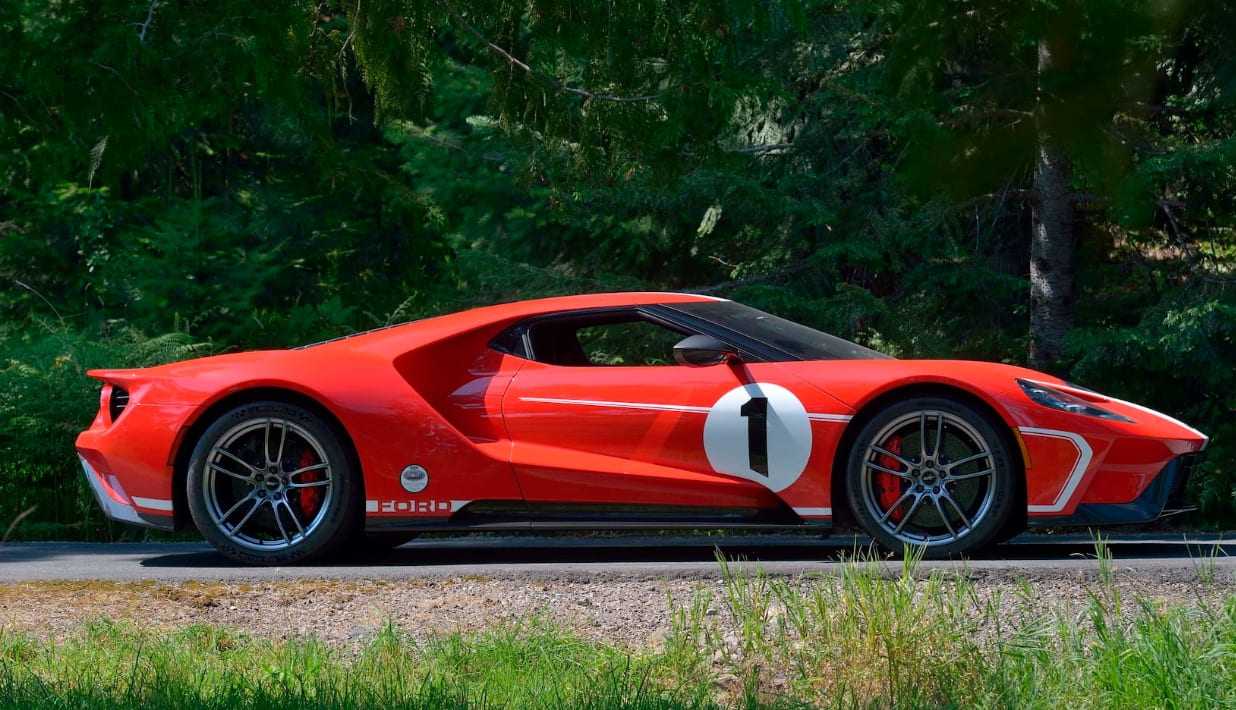 2018 Ford GT ’67 Heritage Edition Coupe