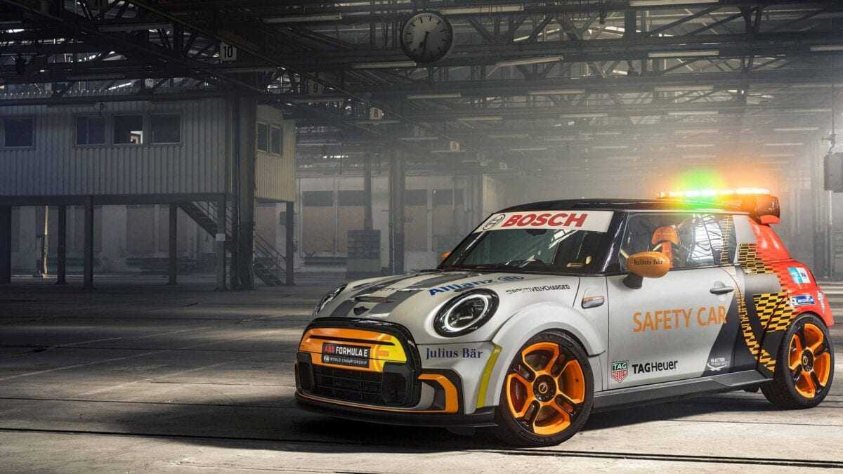 MINI Electric Pacesetter