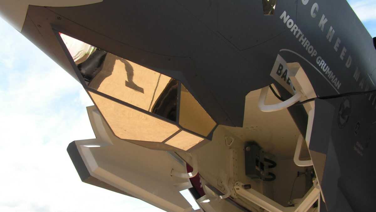 F-35 Electro-Optical Targeting System