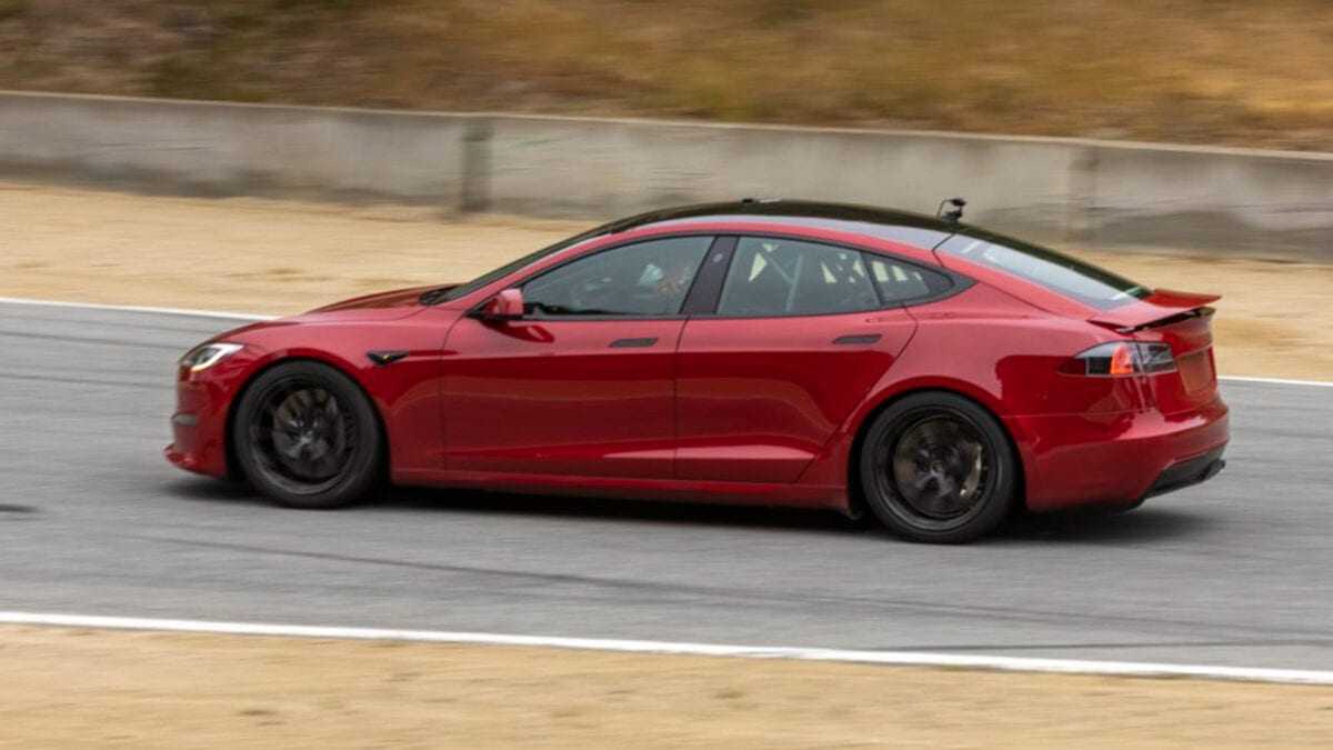 Tesla Model S Plaid – ο φονέας των supercar