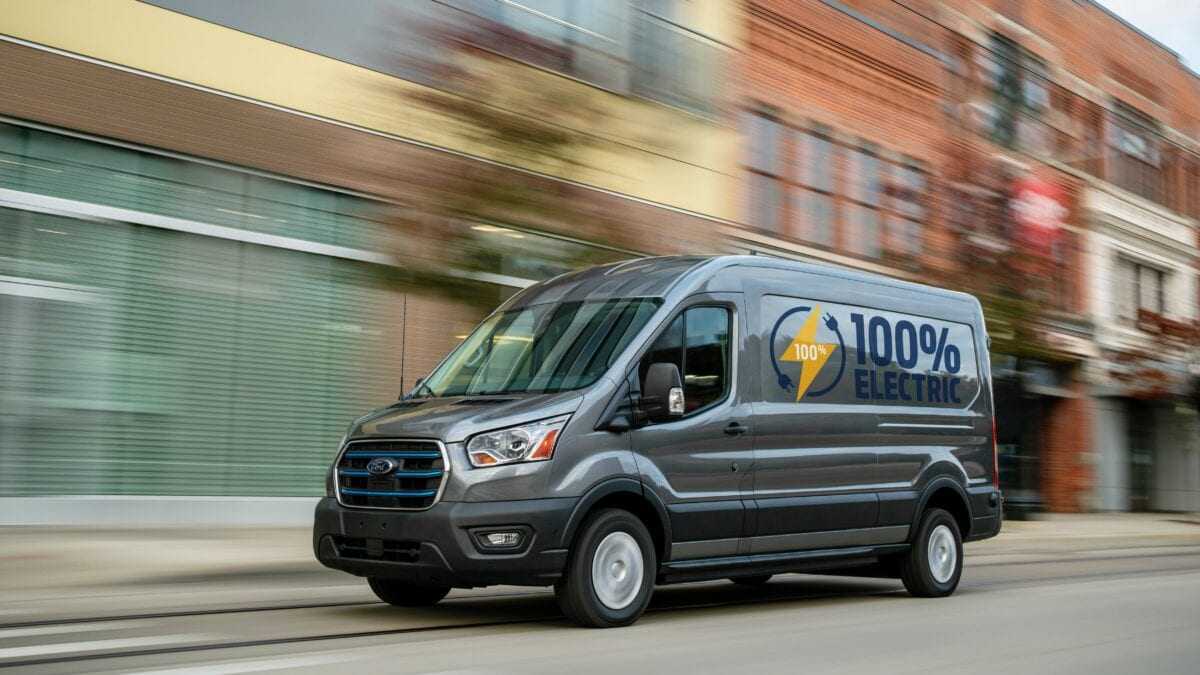 Η ώρα των ηλεκτρικών Ford E-Transit