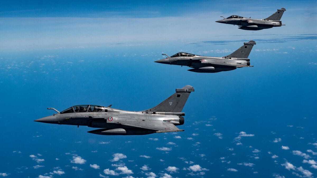 Επιχείρηση HEIFARA WAKEA – 40 ώρες Rafale στην Tahiti