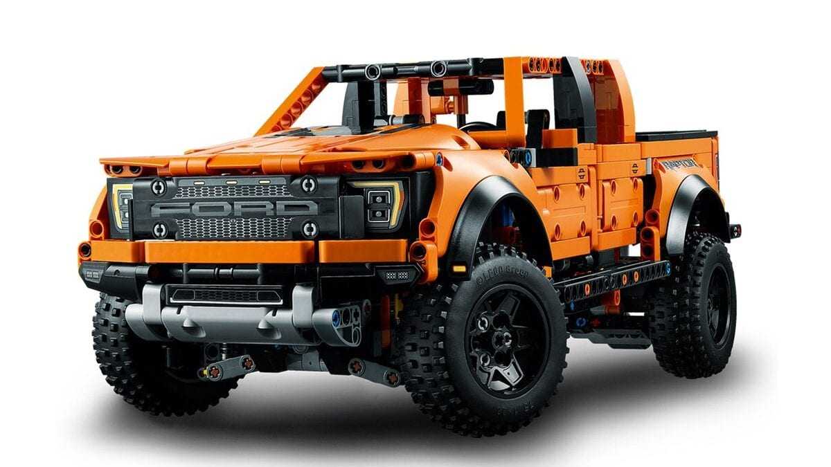 LEGO Technic Ford F-150 Raptor