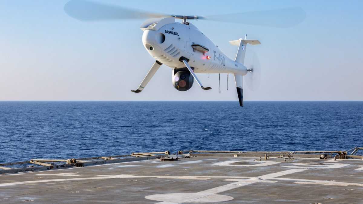 Schiebel CAMCOPTER S-100 Vertical Takeoff and Landing – Δοκιμή από το  Πολεμικό Ναυτικό