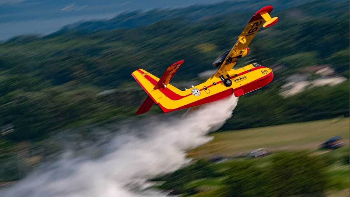 Τι κάνει το νέο Canadair 515 της Viking