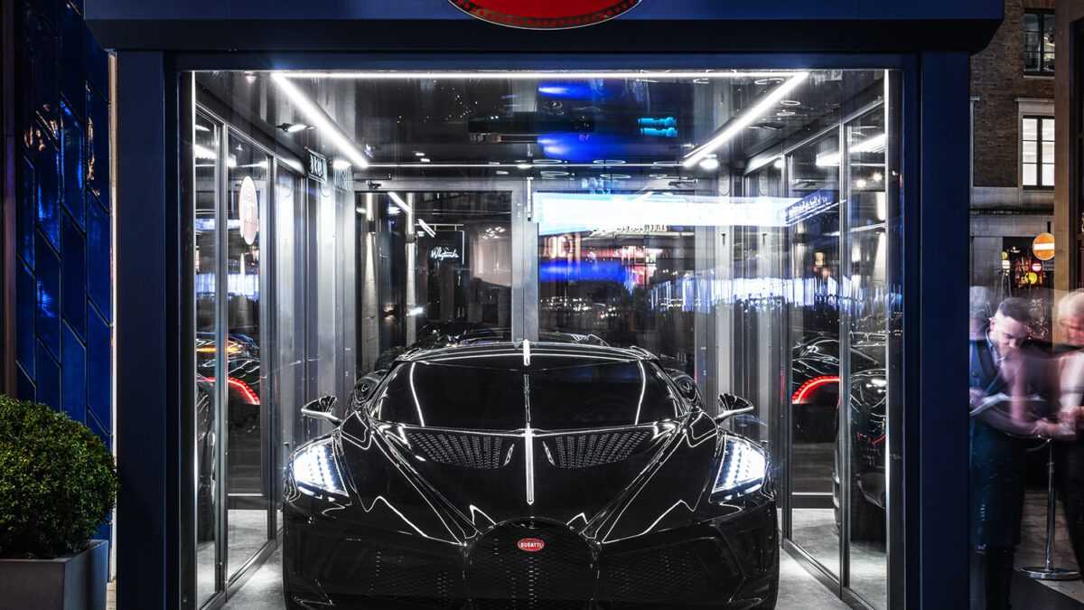Η εμφάνιση της Bugatti ‘La Bouteille Noire’