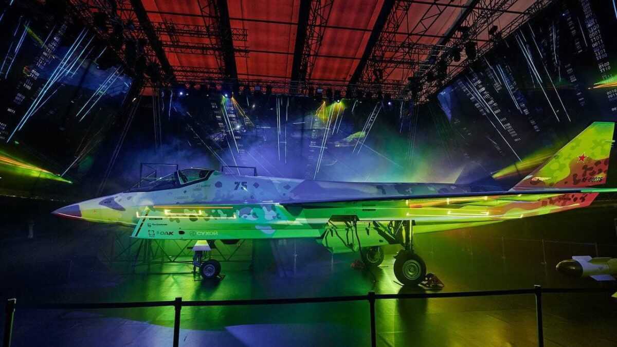 Η ώρα του Checkmate μαχητικού 5ης Γενιάς της Ρωσίας