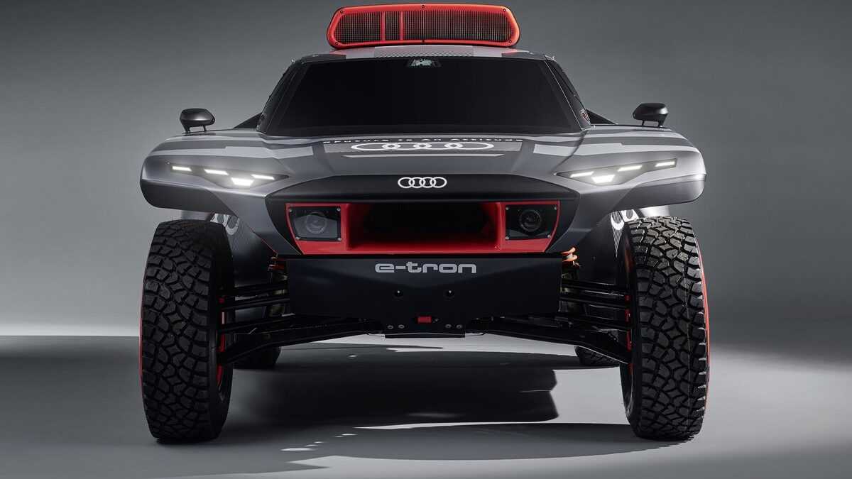 Audi RS Q e-tron  – The Road to Dakar