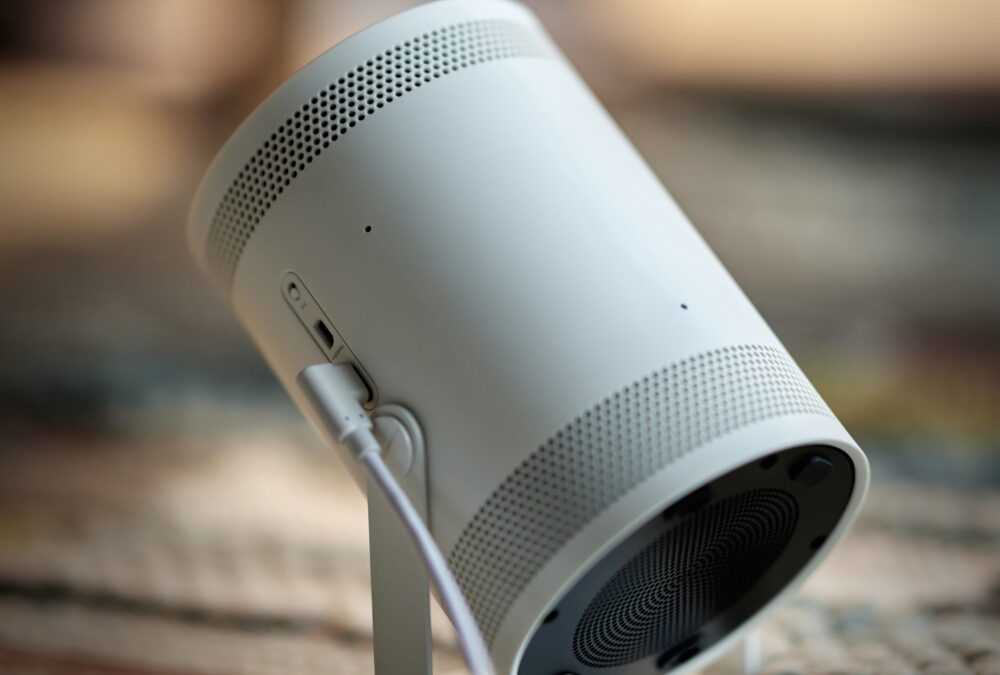 CES 2022 – To ενδιαφέρον The Freestyle για το σπίτι