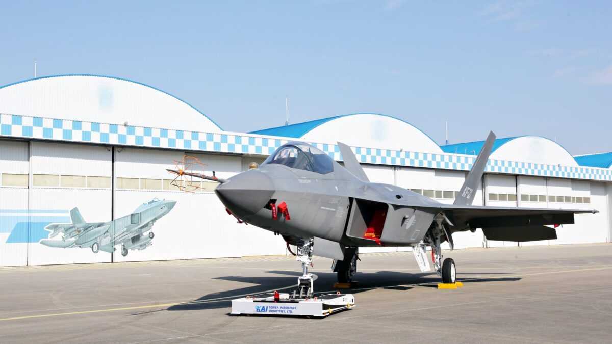 Αυτό είναι το κορεατικό KF-21 Boramae μαχητικό