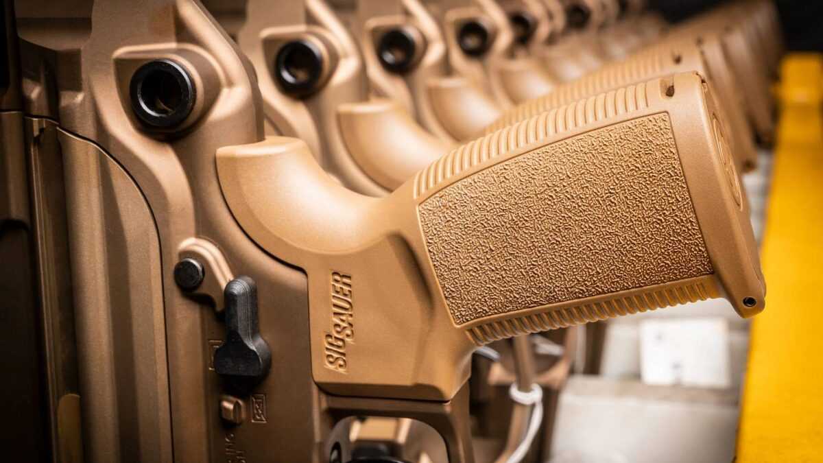 Το hi tech τυφέκιο Sig Sauer είναι το Next Generation Squad Weapon