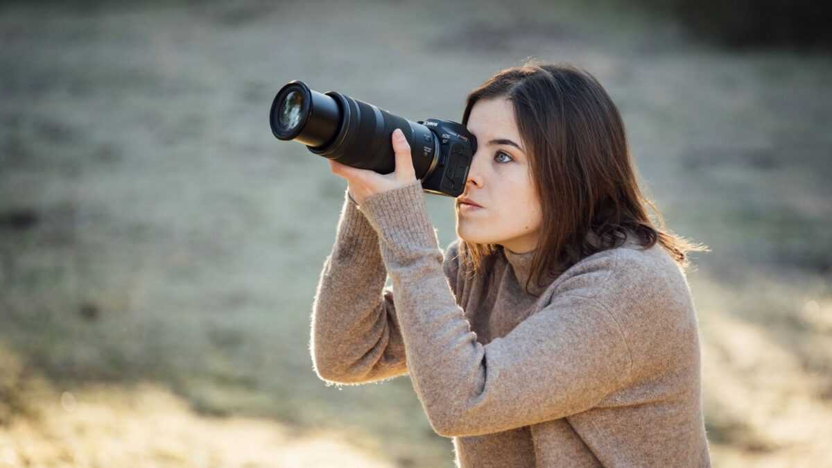 Νέες Canon EOS R7 και R10 APS-C mirrorless φωτογραφικές