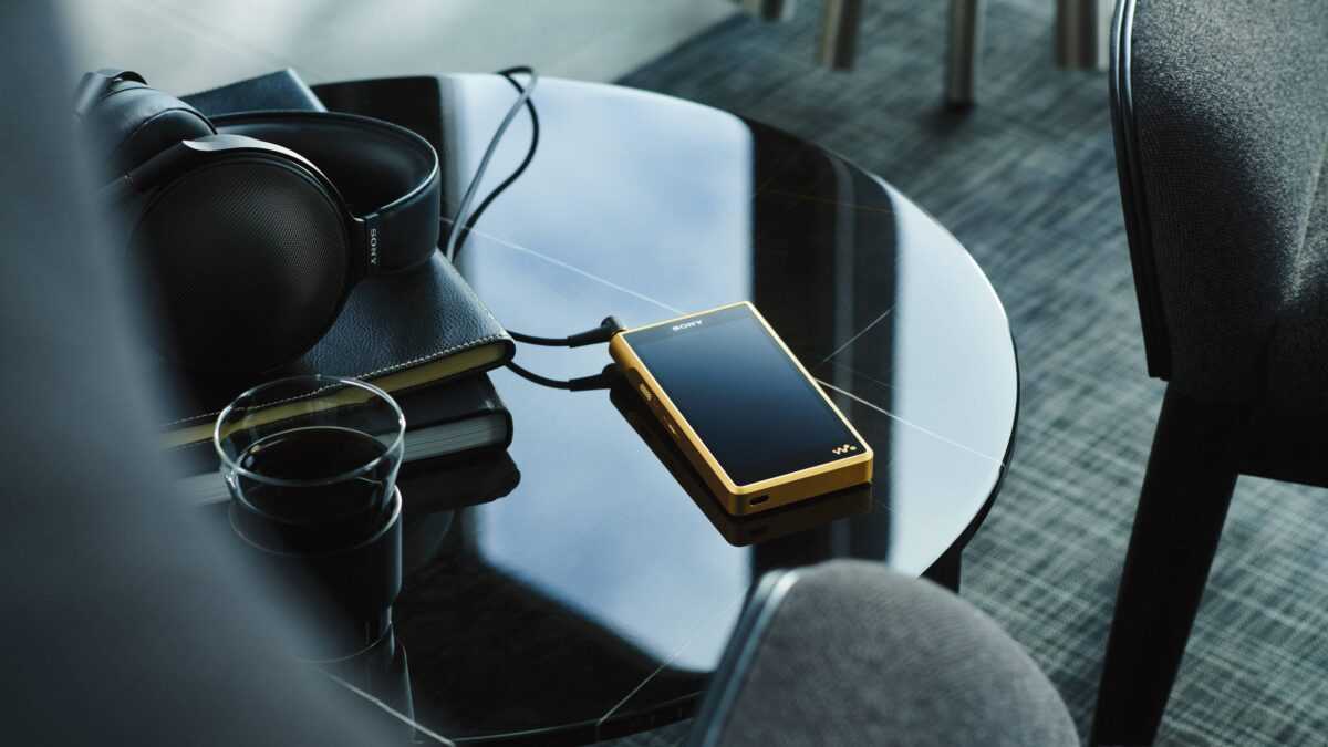 Το Sony NW-WM1ZM2 high-end audio player