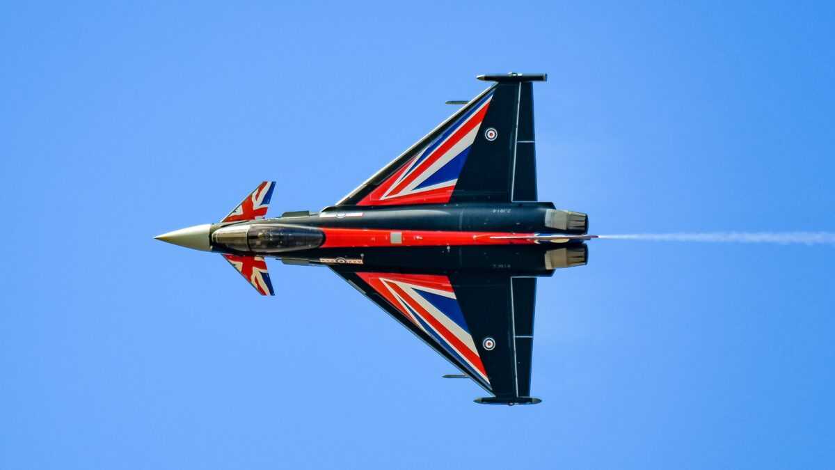 To Eurofighter Typhoon σε εντυπωσιακή πτήση