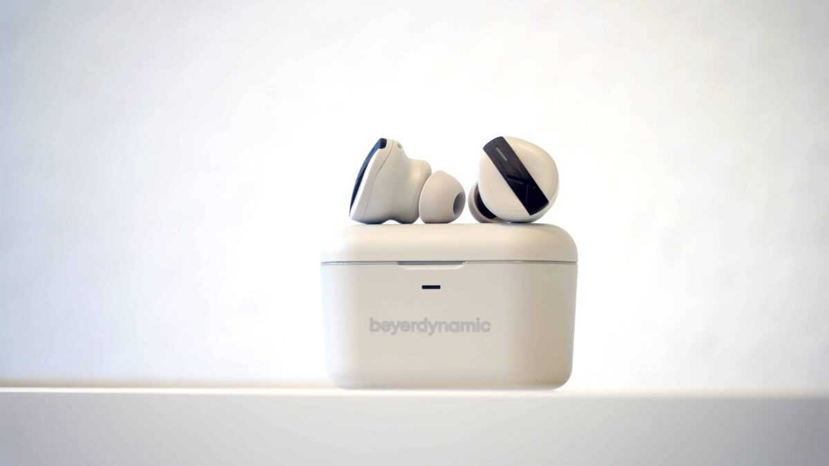 Νέα Beyerdynamic Free Byrd ασύρματα ακουστικά