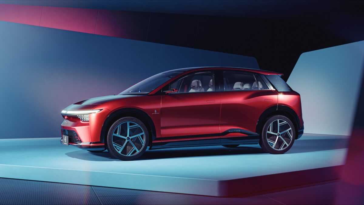 2022 Foxtron MODEL B