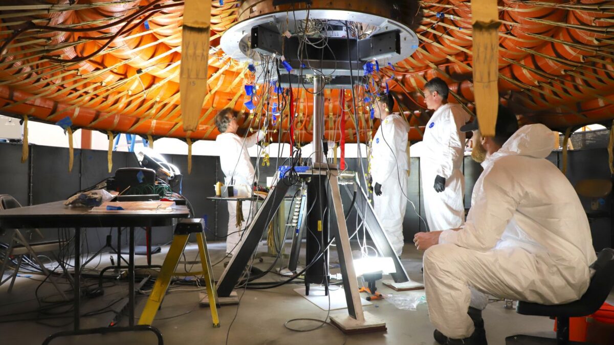 Δοκιμή για το διαστημικό Inflatable Decelerator (LOFTID)