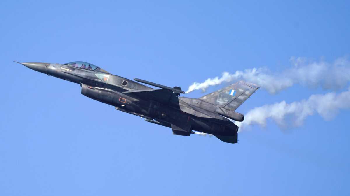 Η Ομάδα Αεροπορικών Επιδείξεων Μεμονωμένου Αεροσκάφους F-16 “Ζευς” σε διεθνείς επιδείξεις