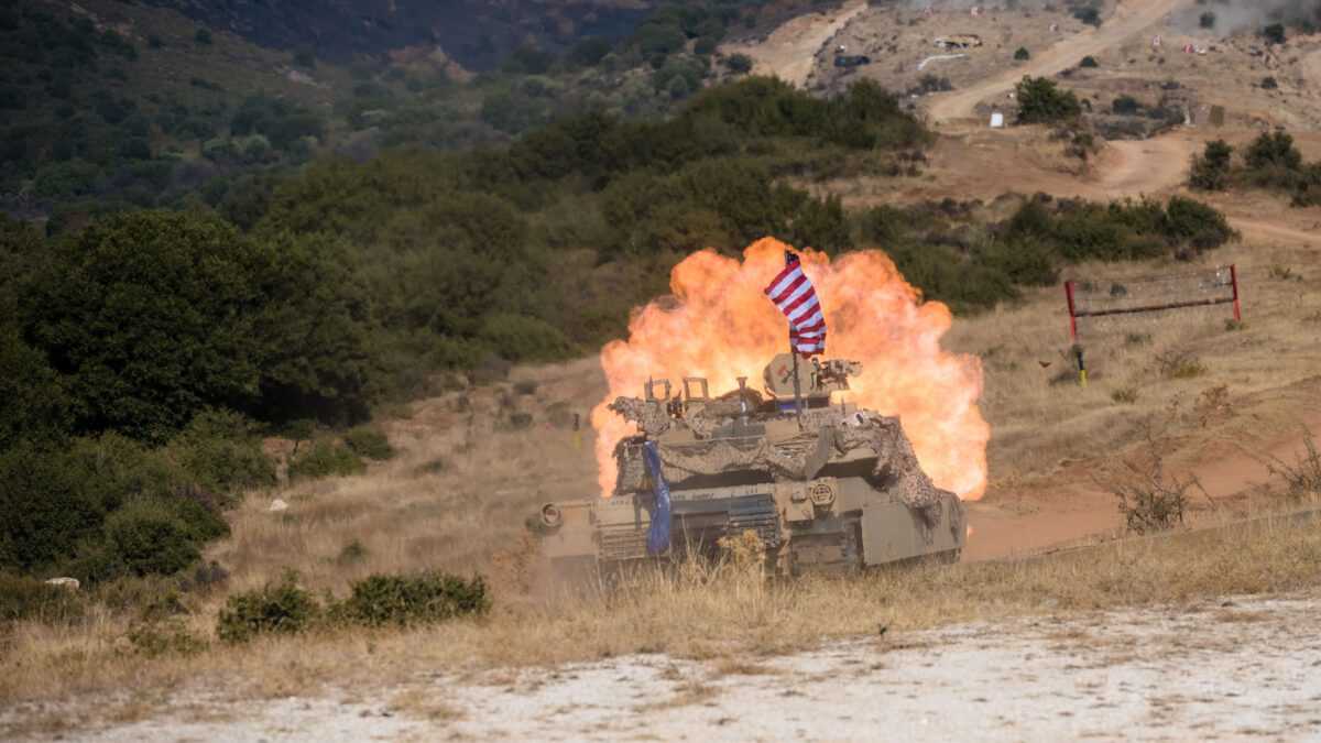 Hi tech ελληνικά και αμερικανικά άρματα σε μονομαχία στην Ξάνθη