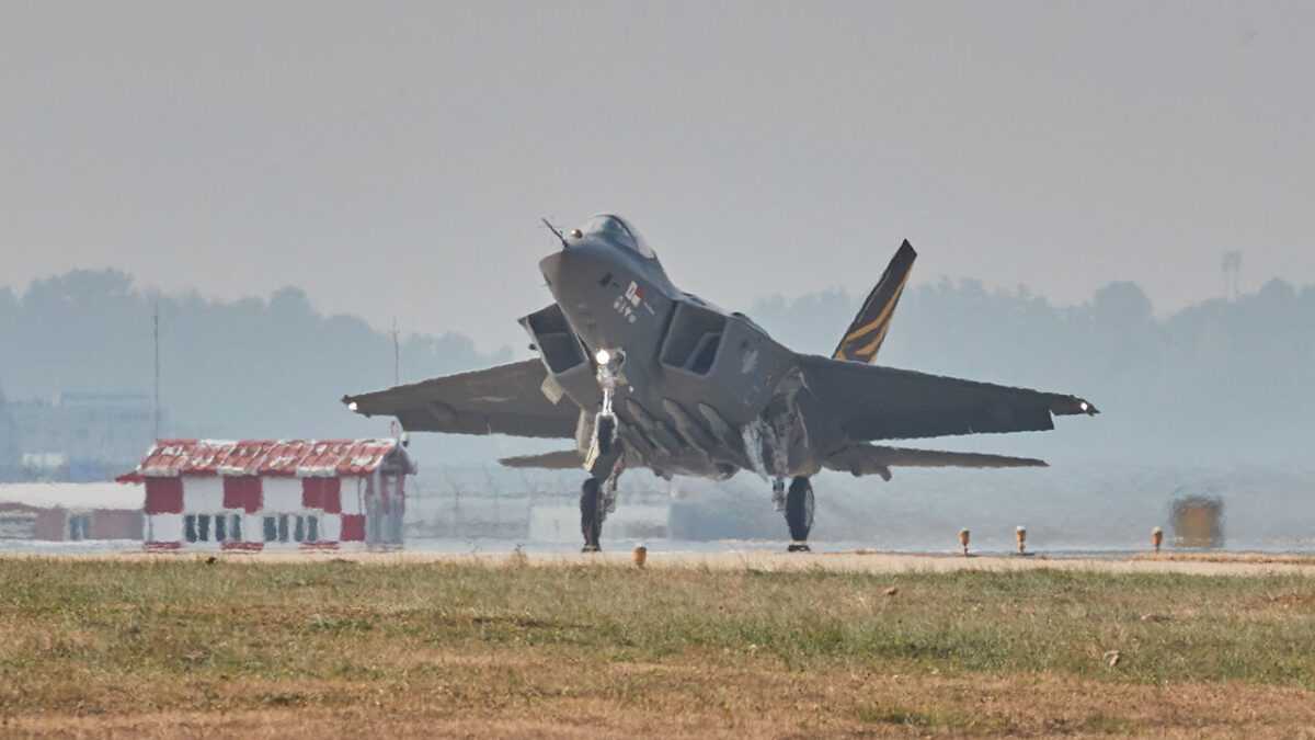 Νέες εξελίξεις για το νοτιοκορεατικό μαχητικό KF-21