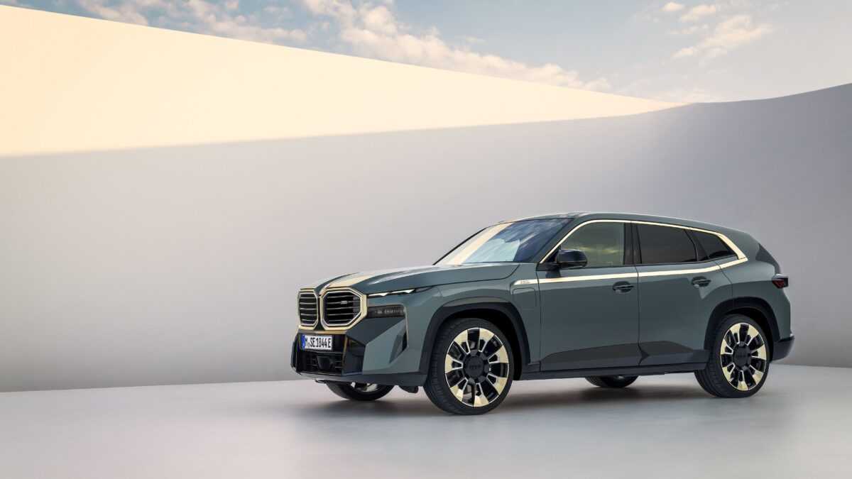 2022 BMW XM Walk-around