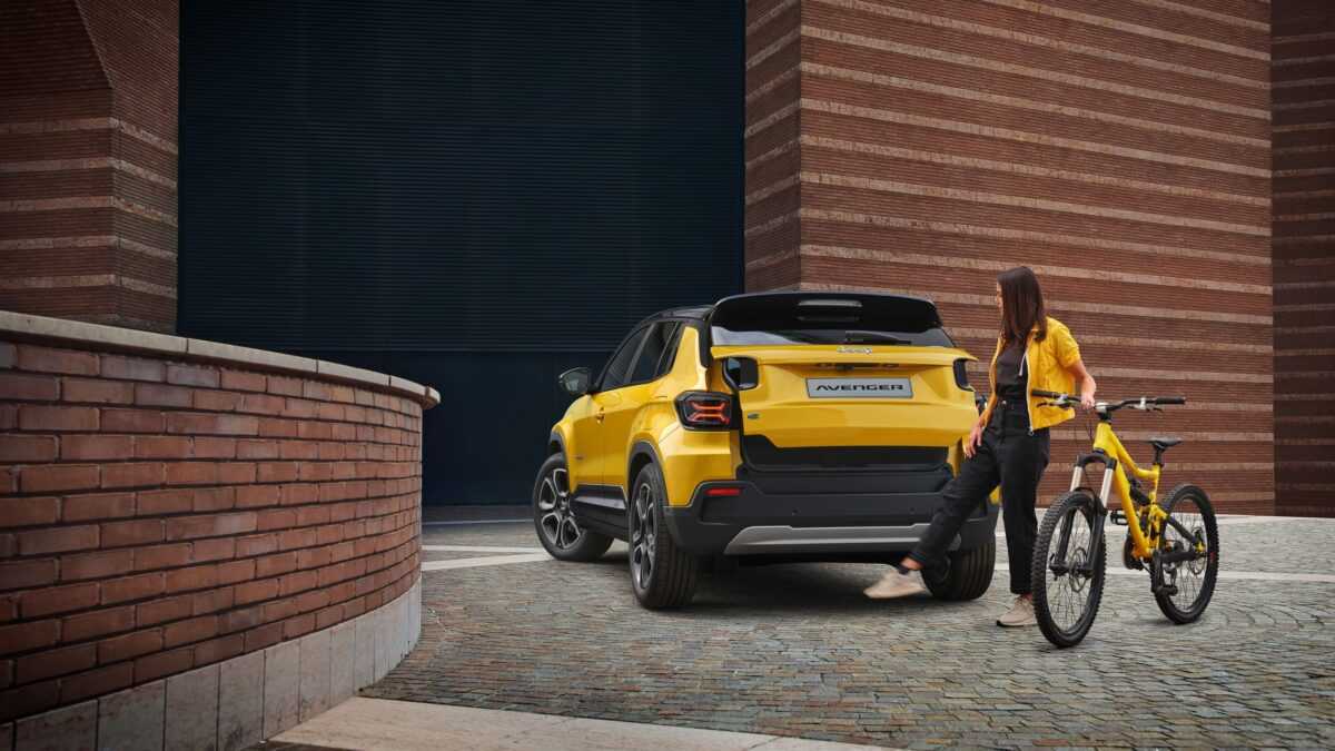 Ευρωπαϊκές εκδόσεις του Jeep Avenger