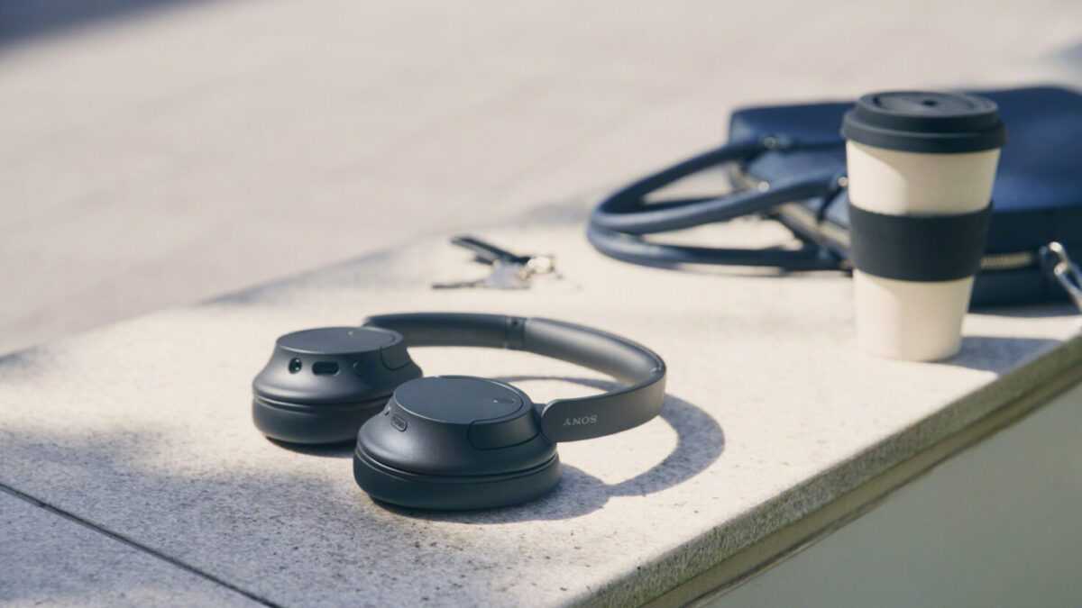 Τα νέα Sony WH-CH720N Over-ear Noise Cancelling ασύρματα ακουστικά