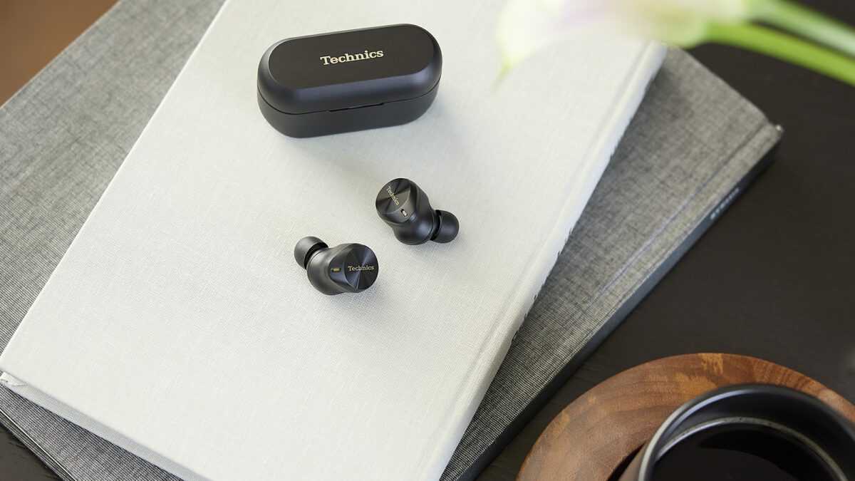 Νέα Technics AZ80 ακουστικά