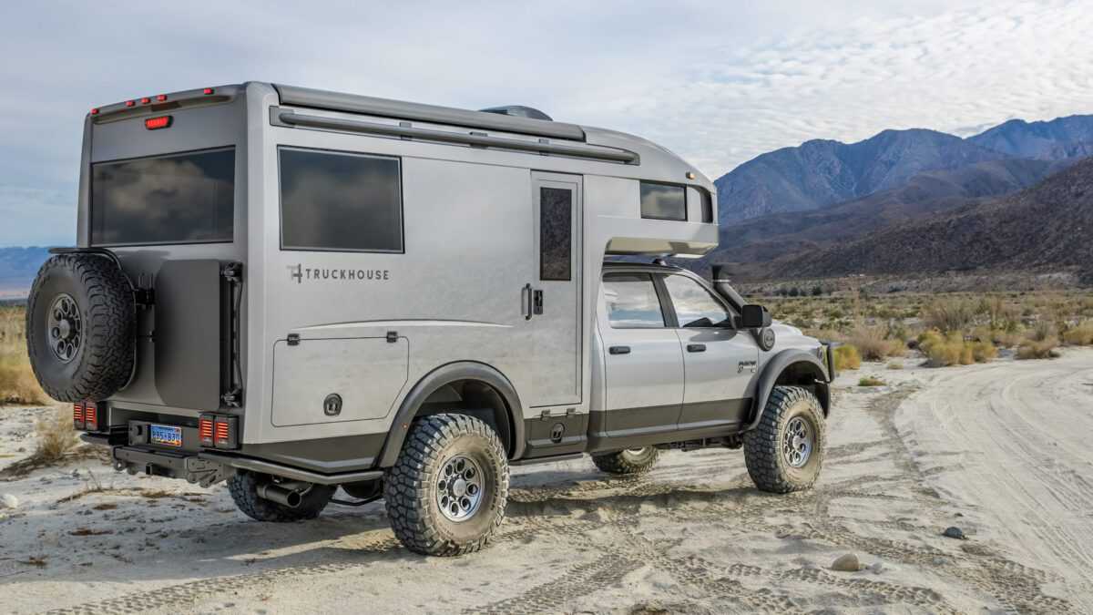 Νέο hi tech TruckHouse BCR Off-Road Camper