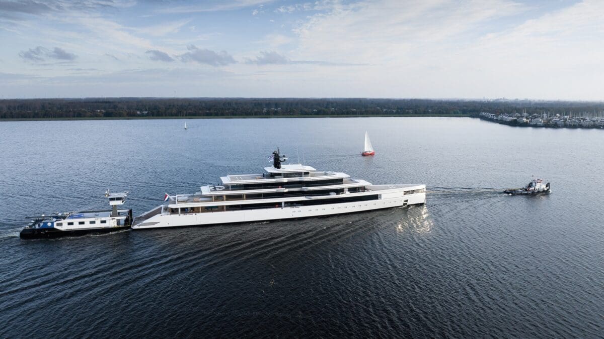 Το απίστευτο Feadship Project 1011 σε δοκιμές