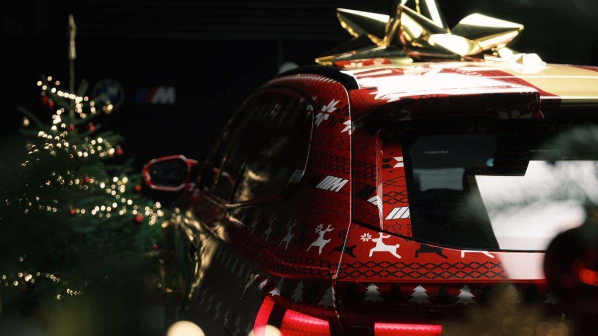 2024 BMW M5 Touring + Santa