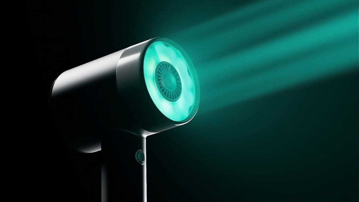 Το L’Oréal Professionnel Airlight Pro είναι το gadget της γυναίκας