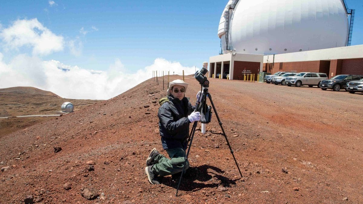 Έλληνας αστροφωτογράφος και ντοκιμαντερίστας βιντεοσκοπεί το Σύμπαν μέσα από αστεροσκοπεία